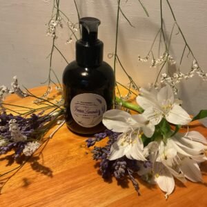 Crema de manos Suavidad Floral ! Lavanda & Caléndula  contenido neto 60 gr.